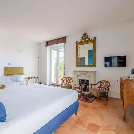 Terrazza Monteroduni 16 بيت ضيافة نابولي