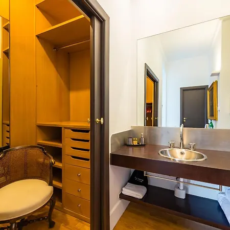 Terrazza Monteroduni 16 بيت ضيافة