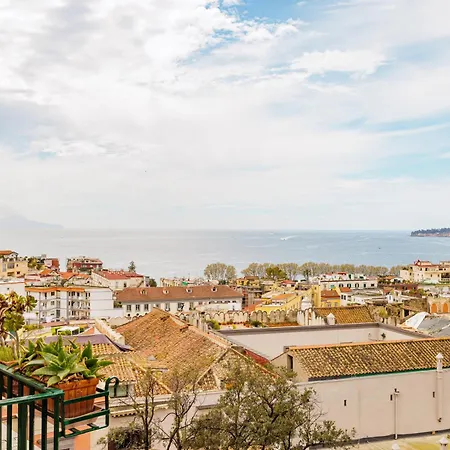 Terrazza Monteroduni 16 Neapel