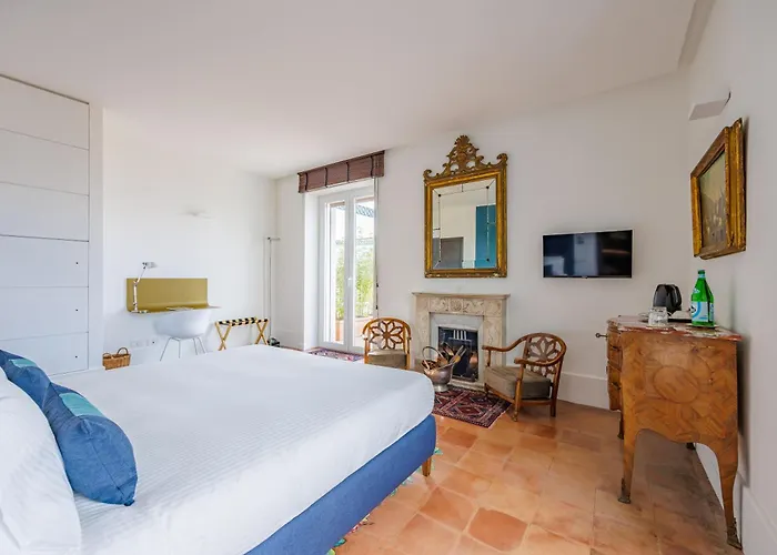 Terrazza Monteroduni 16 Πανσιόν Νάπολη