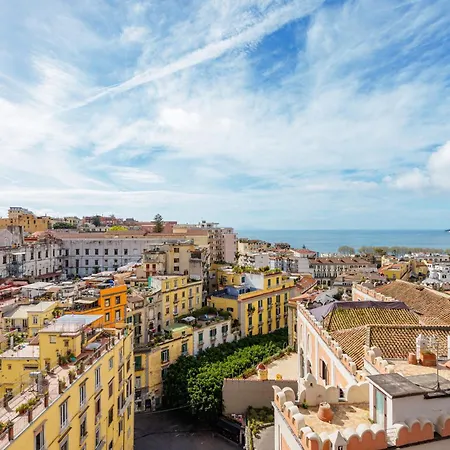 בית הארחה Terrazza Monteroduni 16 4*