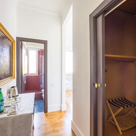 בית הארחה Terrazza Monteroduni 16 4*