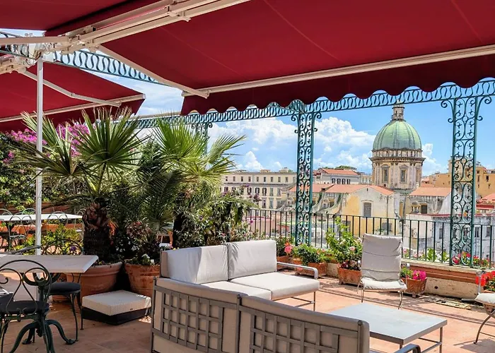 Terrazza Monteroduni 16 게스트하우스 4*